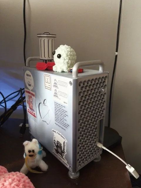My Mac Studio in a 3D-printed Mac Pro case